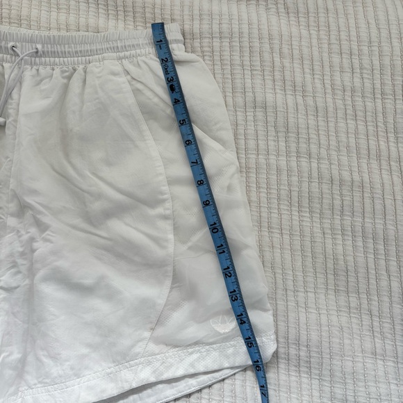 Adidas Original Nylon Women's White Athletic Shorts Drawstring Pockets Lined L - Picture 12 of 13